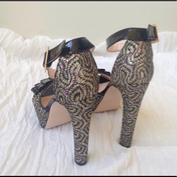 RED VALENTINO 👠 - Picture 6 of 6